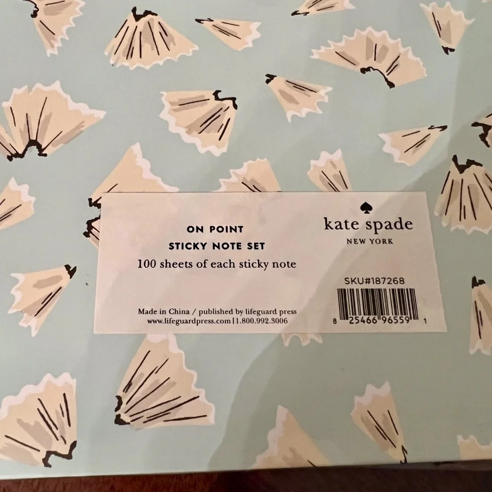 NIB Kate Spade New York On Point Sticky Note 7 Piece Set with 100 Sheets Each
